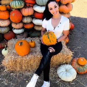 Meet your Posher, Alana